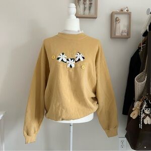 1990s Vintage Endless Designs Pullover Sweatshirt in Yellow Kidcore Cute Buttons